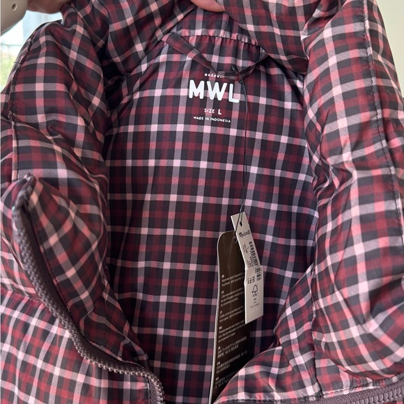 Madewell MWL Cropped Spices Raisin Burgundy Puffer Vest in Plaid, L - Picture 2 of 15